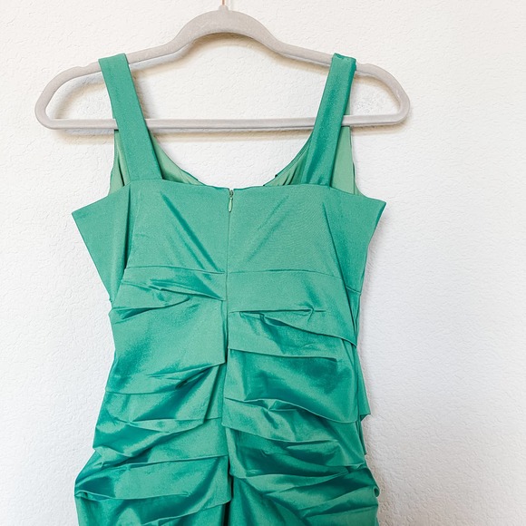 Sangria Sleeveless Midi Dress Green Size 6 - Picture 11 of 13